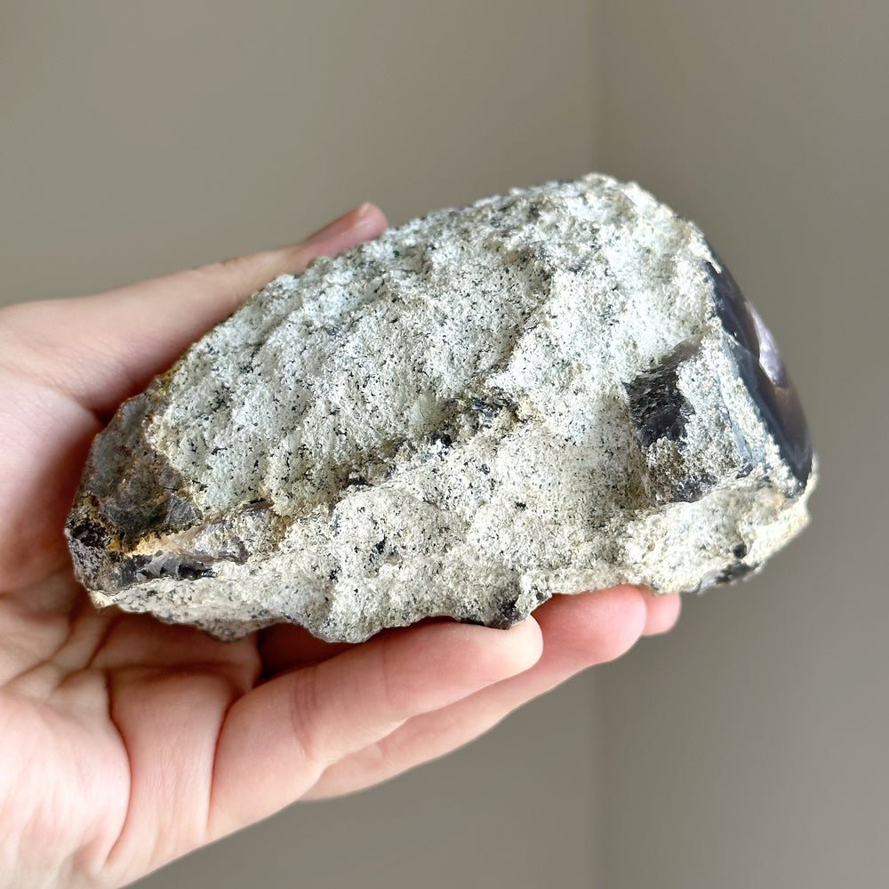 Amethyst Geode Self-standing AGB8