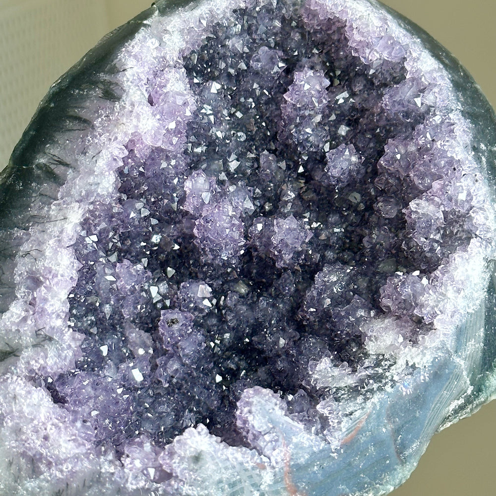 Amethyst Geode AGAG
