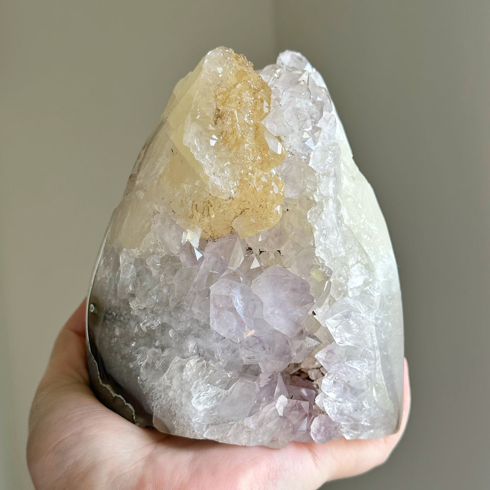 Amethyst w/ Calcite Alien Formation Self-standing AGC10