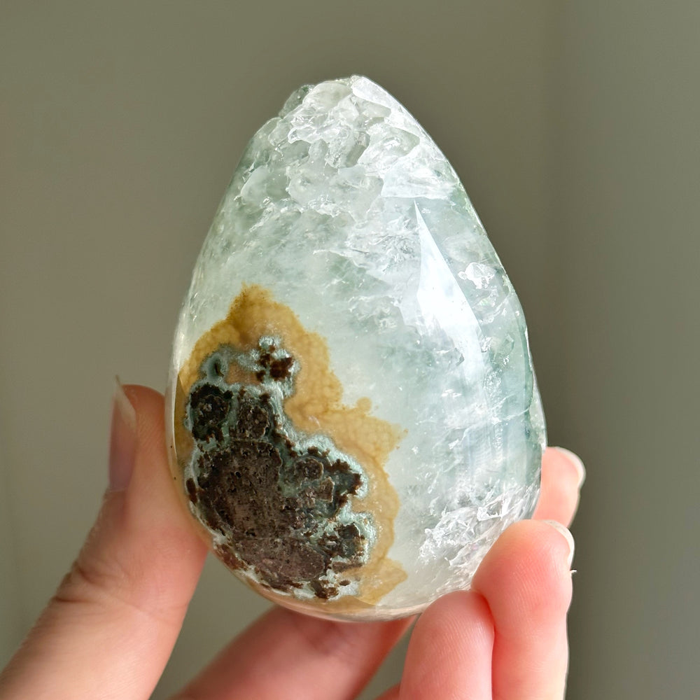 "Green Amethyst" Quartz Geode Egg AGE10