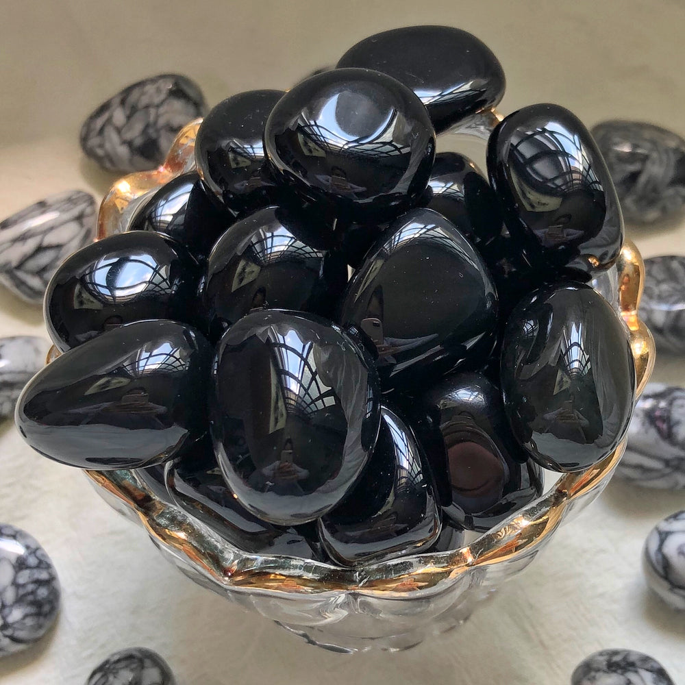 Black Obsidian XQ Tumbled Stones