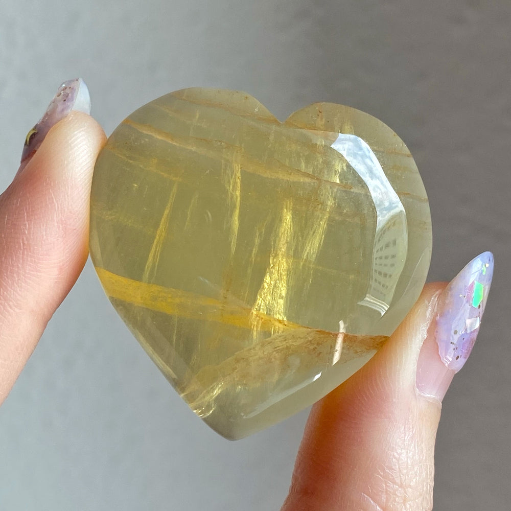 Yellow Fluorite Heart (Flatback) YFH01