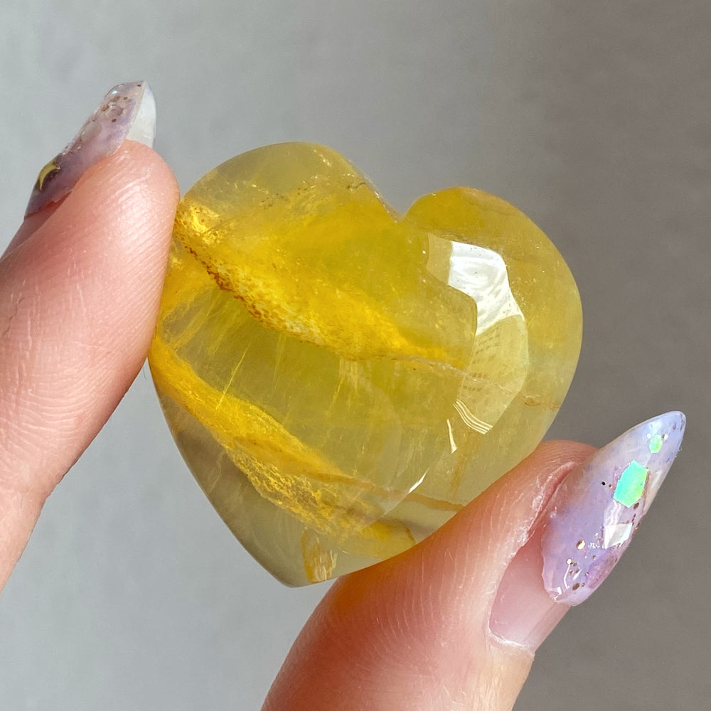 Yellow Fluorite Heart (Flatback) YFH09