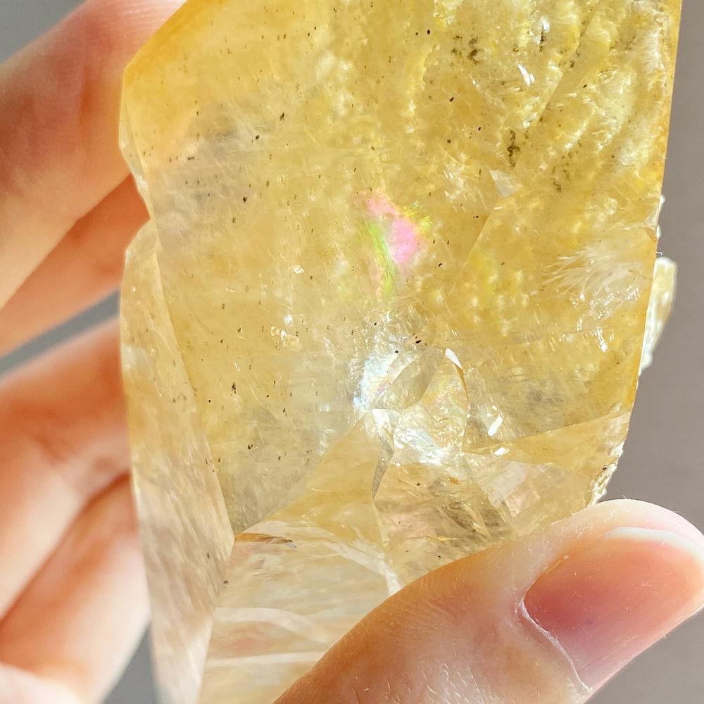 Very Rare Stellar Beam / Dogtooth Calcite Specimen SB007